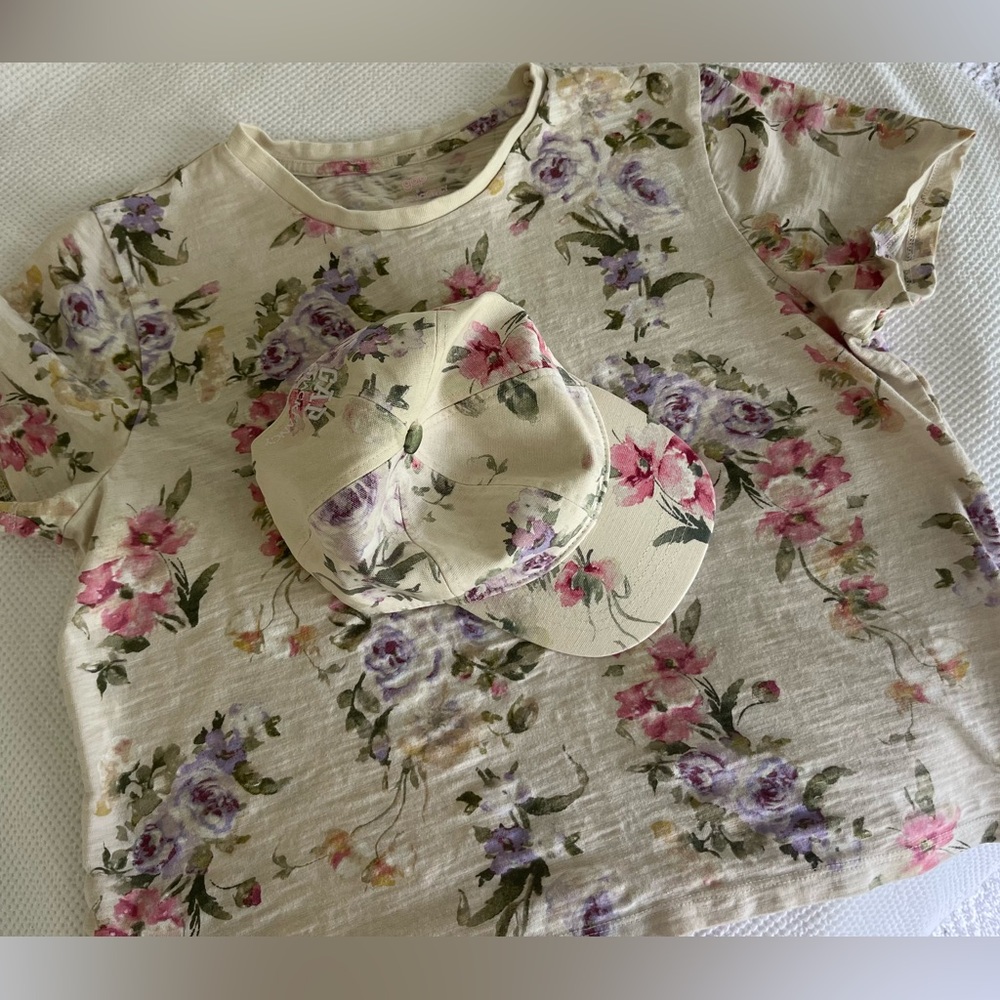 LoveShackFancy/Gap collab tshirt and matching hat